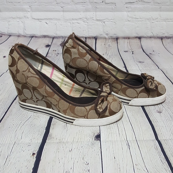 Coach Brown Logo Jacquard Wedges 5.5 Bow Shoes - Picture 2 of 6